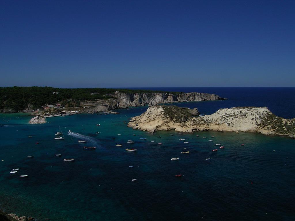 Hotel Kyrie Isole Tremiti سان دومينو المظهر الخارجي الصورة